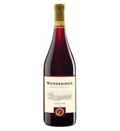 Woodbridge Pinot Noir 1.5 Liter